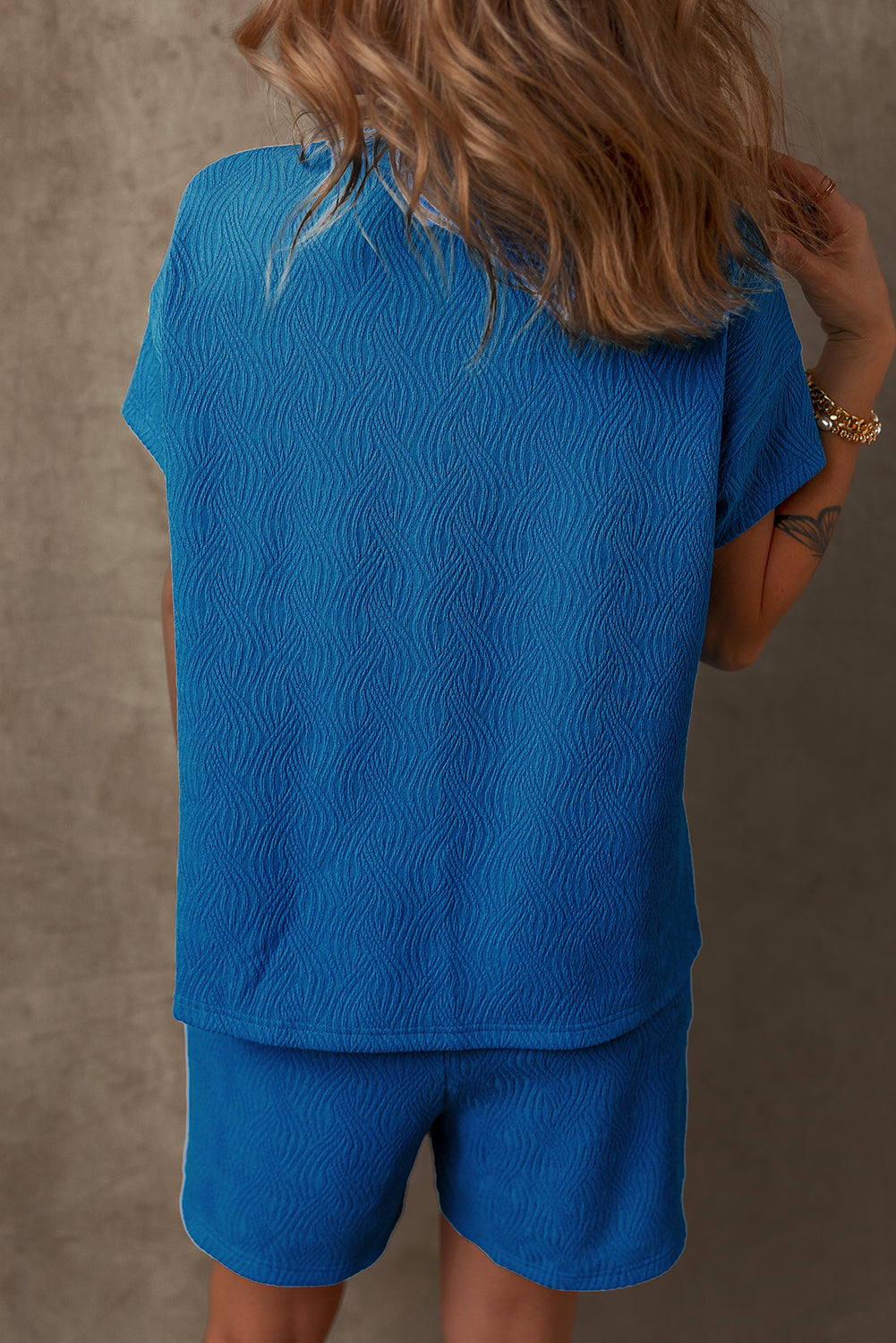 Bluing Solid Textured Crew Neck Short Set