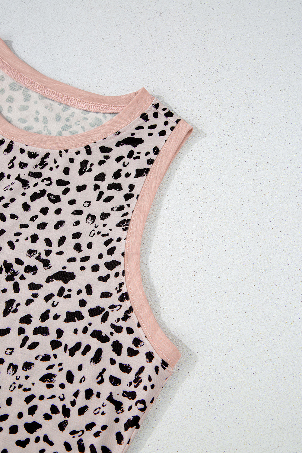 Gray Leopard Print Round Neck Tank Top