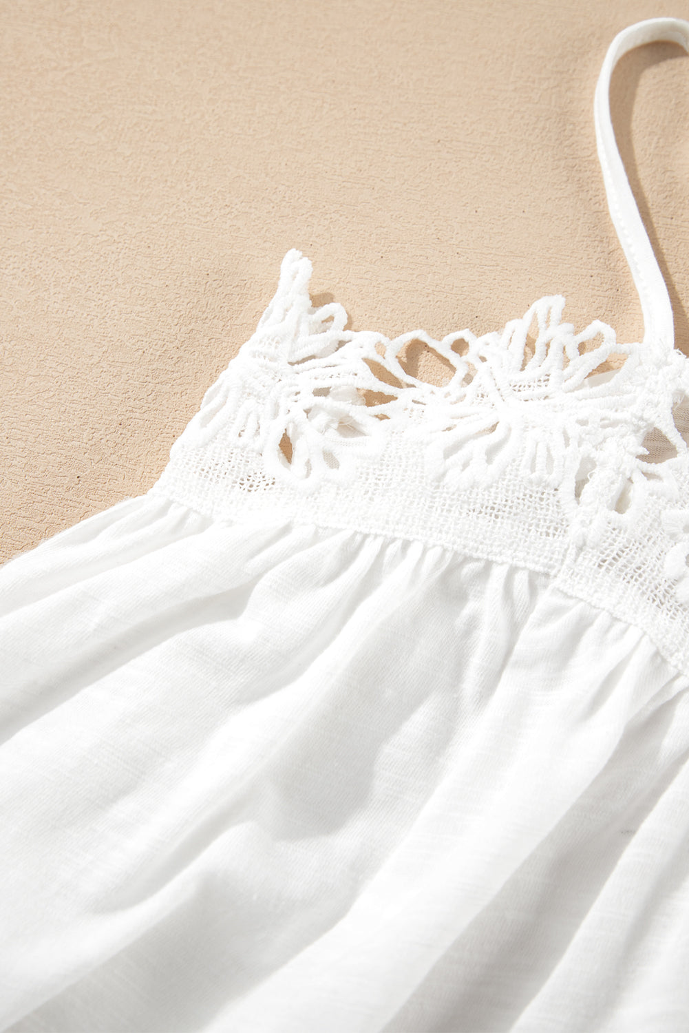 White Lace Splicing Spaghetti Straps Ruffle Flared Tank Top