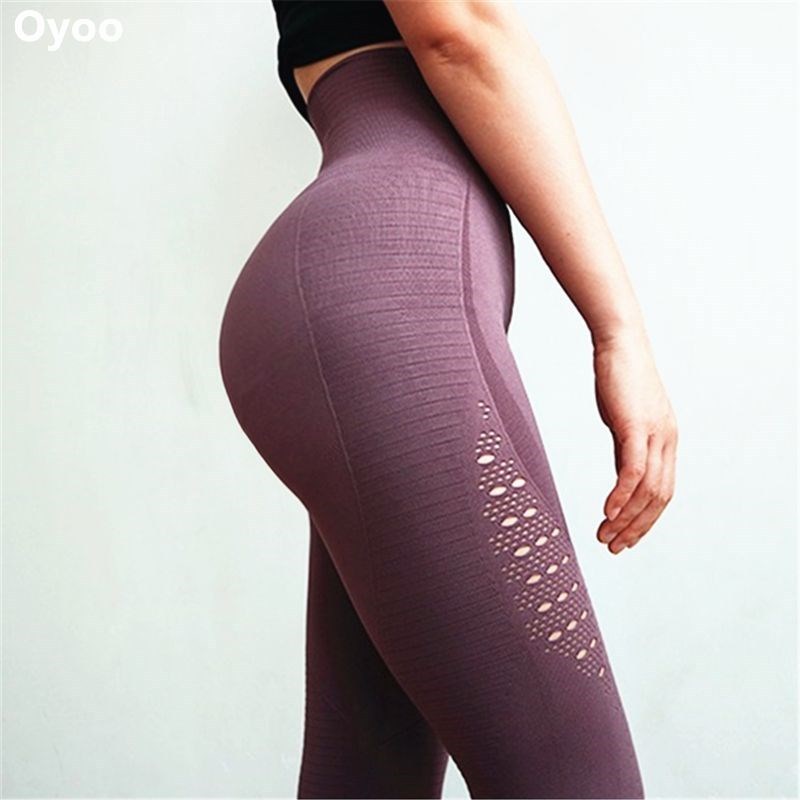 Seamless Strapy yoga set