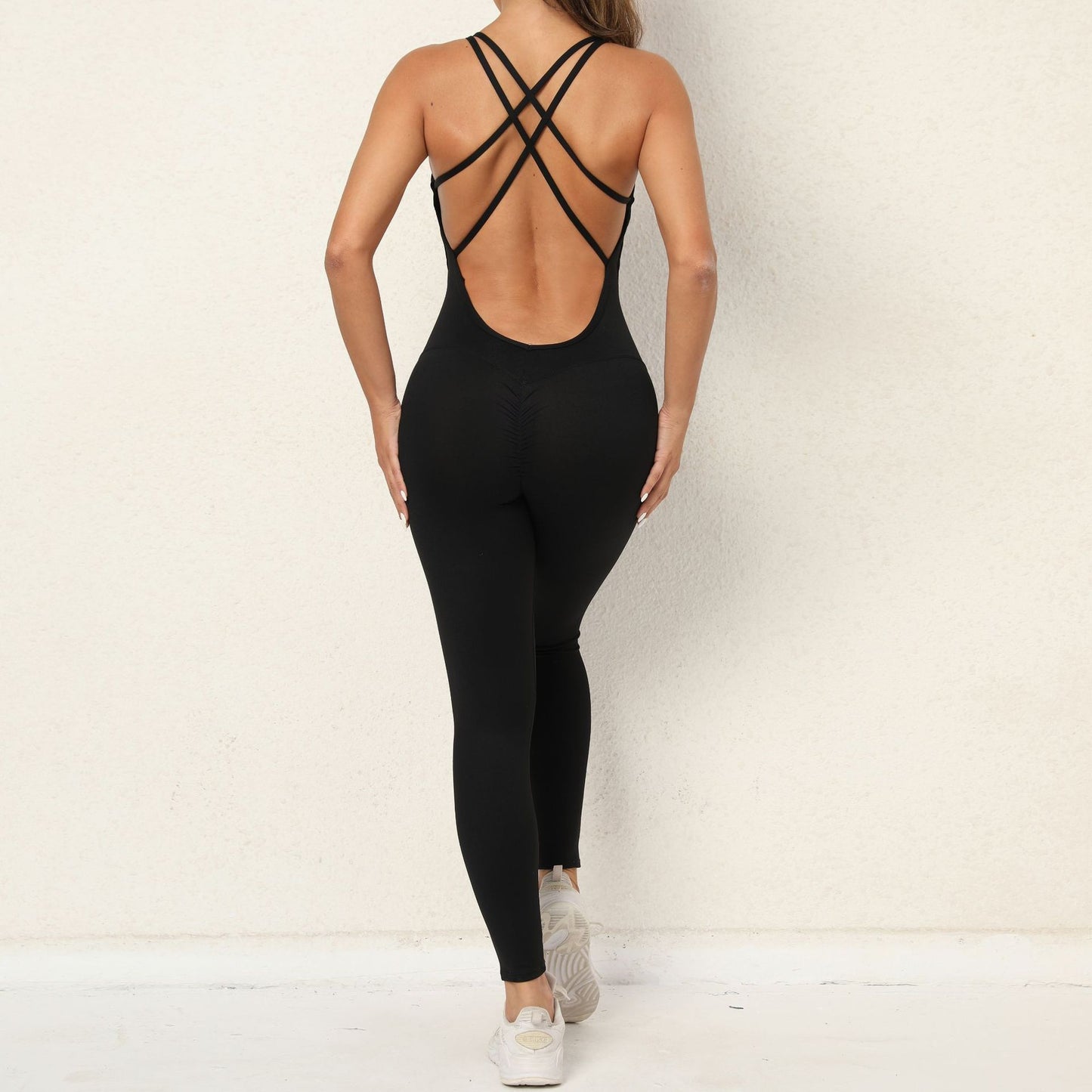 black strap yoga suit