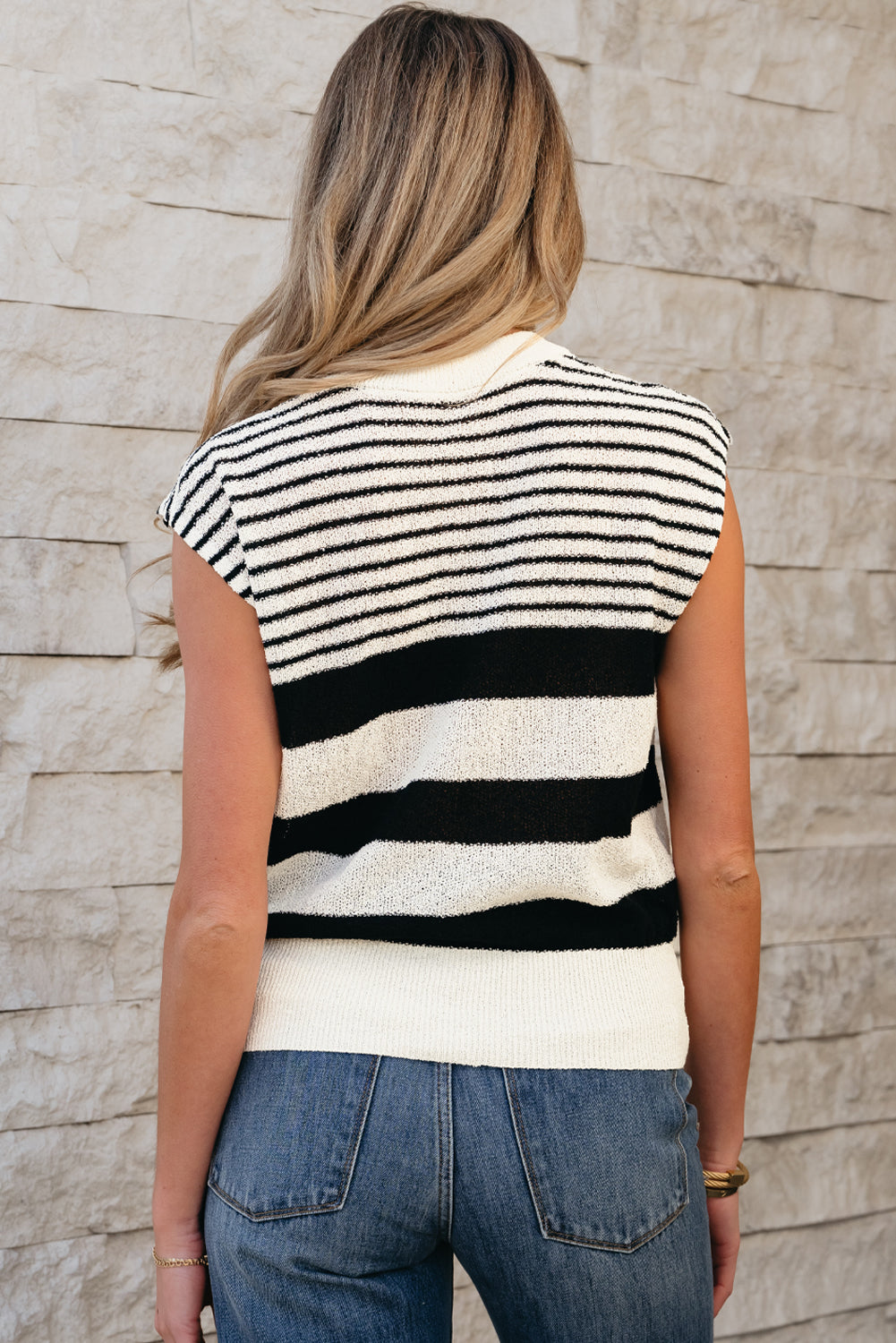 Black white Striped O Neck Sweater Vest